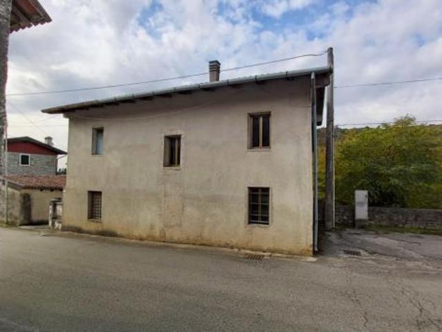 Appartamento in vendita a Torreano, Friuli-Venezia Giulia