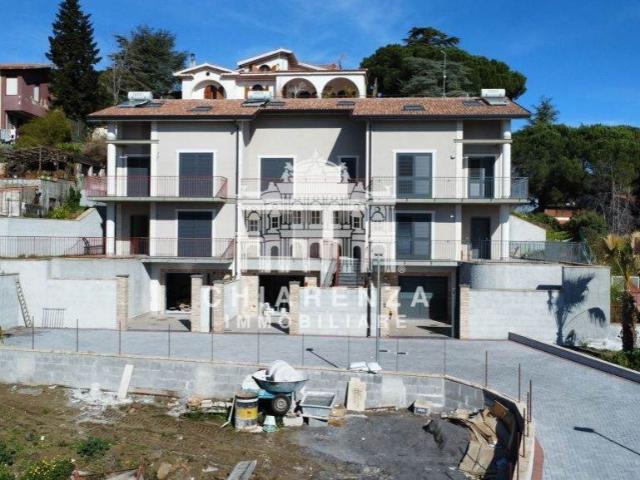 Villa Schiera in vendita a Sant'Alfio, Trecastagni