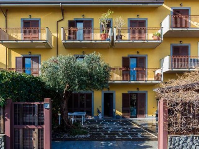 Villa Indipendente in vendita a Canalicchio, Tremestieri Etneo