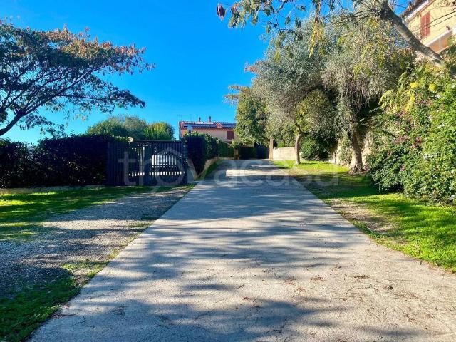 Villa Schiera in vendita a Roma Capitale, Lazio