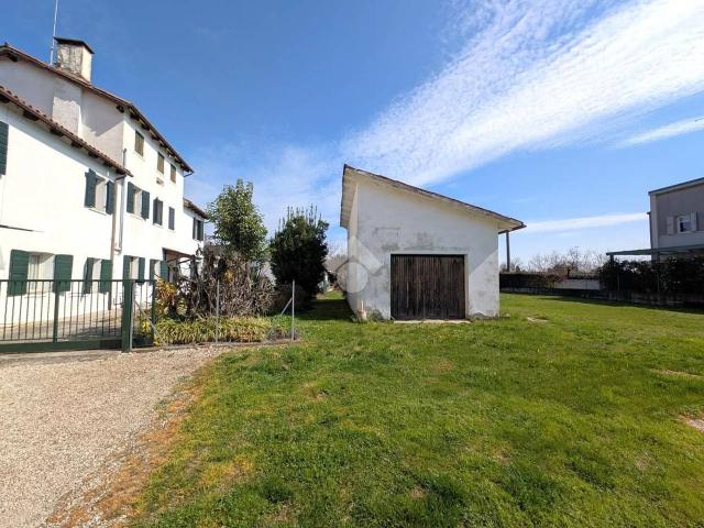 Villa Schiera in vendita a Selvana, Treviso