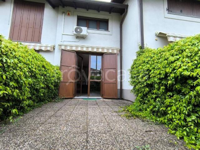 Villa Schiera in vendita a Uboldo, Lombardia