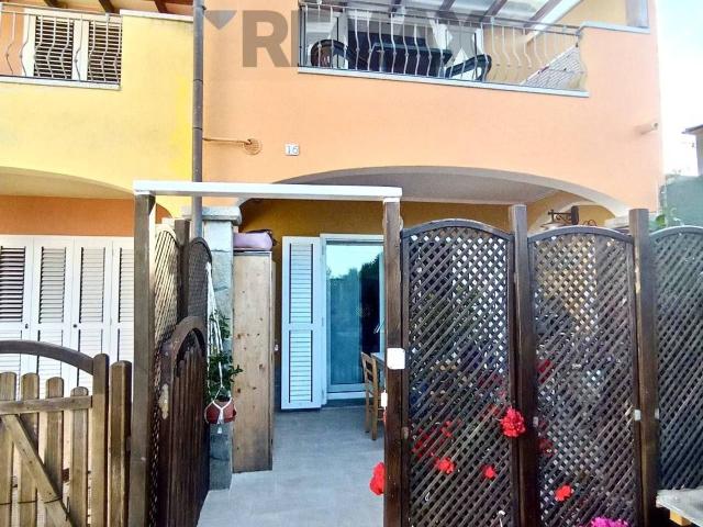 Villa Schiera in vendita a Codaruina, Sardigna/Sardegna