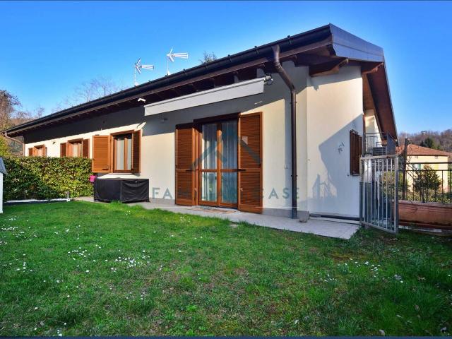 Villa Schiera in vendita a Cascina Gottardo, Varese