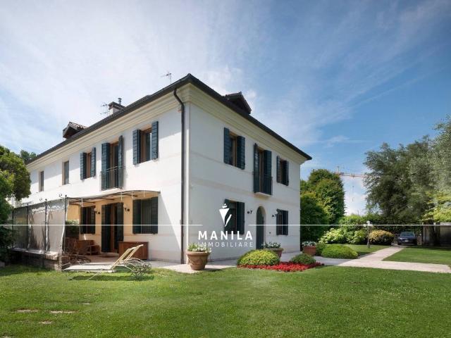 Villa Schiera in vendita a Mestre-Carpenedo, Venezia