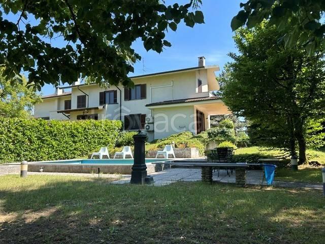 Villa Schiera in vendita a Unione dei Comuni I Fontanili, Vermezzo