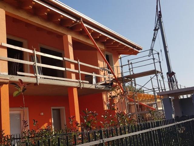 Villa Schiera in vendita a Ponte Florio, Brenzone