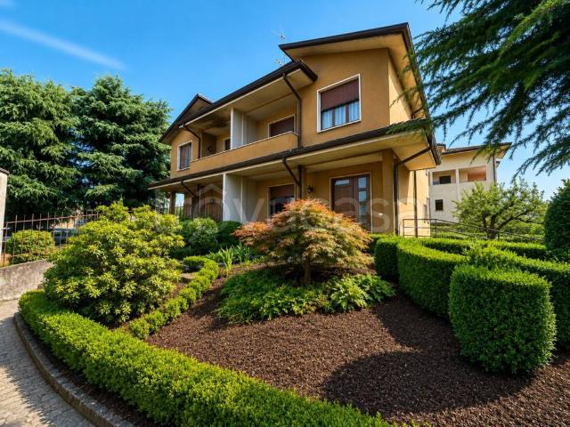 Villa Schiera in vendita a San Fiorano, Villasanta
