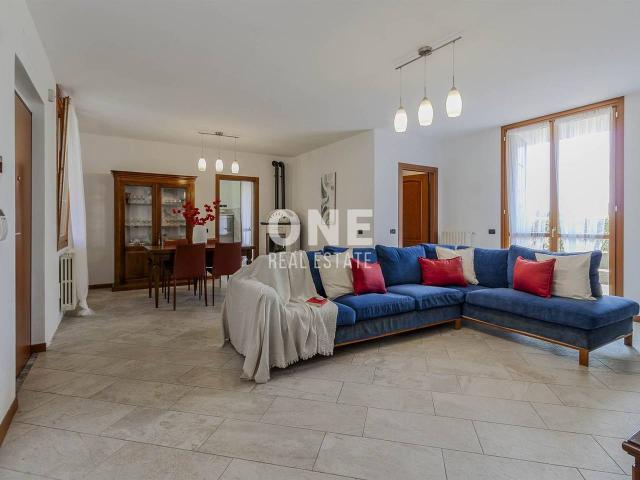 Villa Schiera in vendita a Oreno, Vimercate