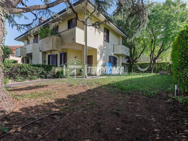 Villa Schiera in vendita a Vimercate, Lombardia