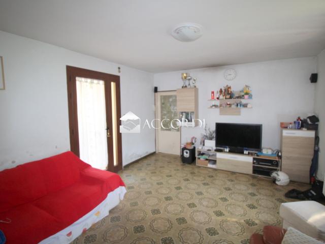 Villa Schiera in vendita a Longhere, Vittorio Veneto