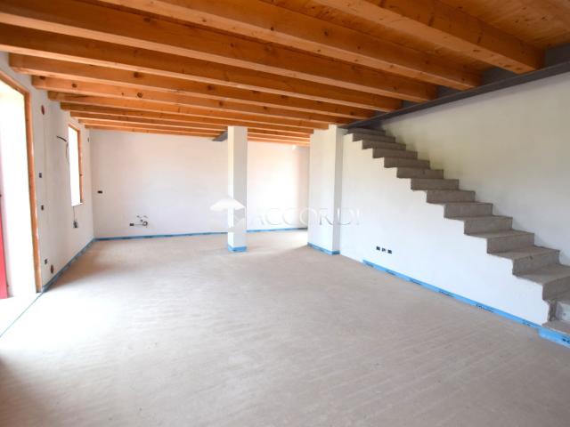 Villa Schiera in vendita a Volpago Del Montello, Veneto