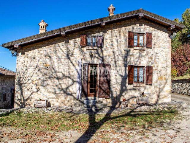 Villa Schiera in vendita a Unione di comuni Terre di Castelli, Zocca