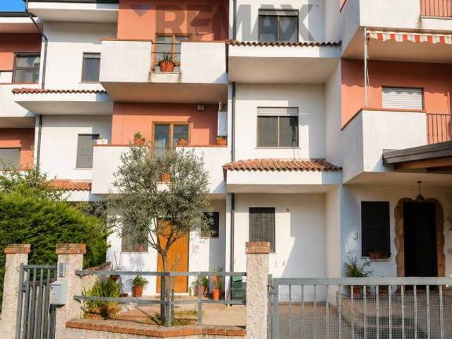 Villa Schiera in vendita a Calabria, Cosenza