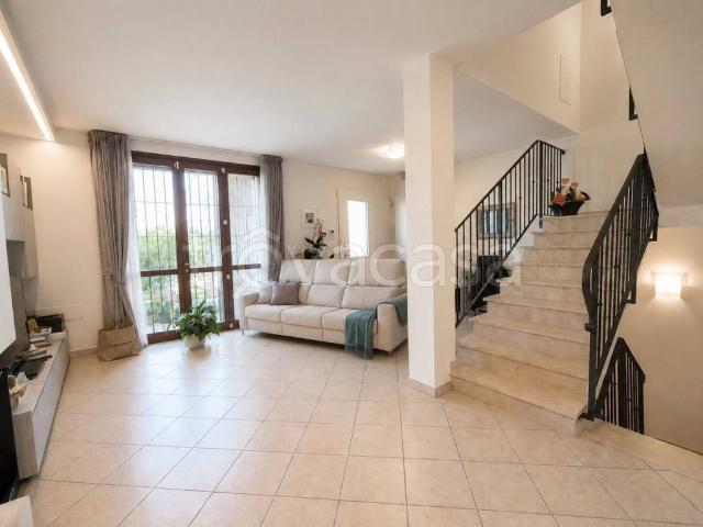 Villa Schiera in vendita a Cantone, Agliana