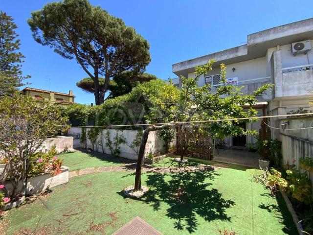 Villa Schiera in vendita a Piscinari, Roma Capitale