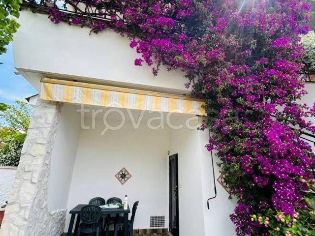 Villa Schiera in vendita a Piscinari, Roma Capitale