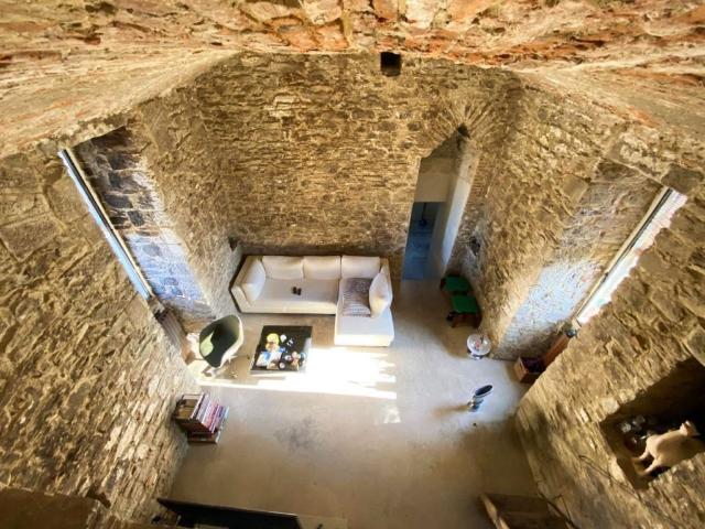 Villa Schiera in vendita a Palazzo Del Pero, Toscana
