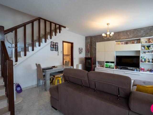 Villa Schiera in vendita a Azzano Decimo, Friuli-Venezia Giulia