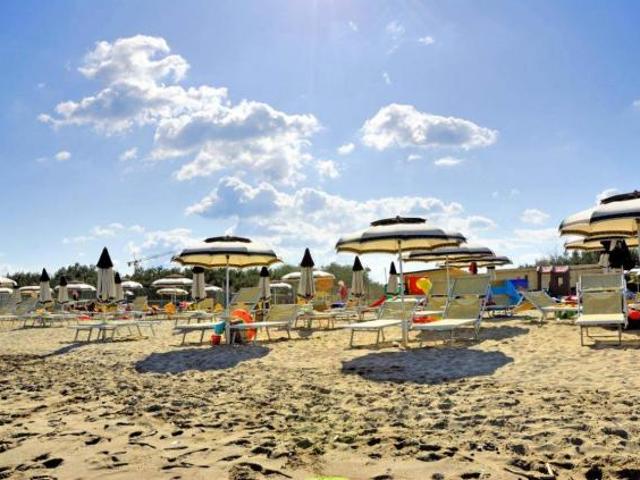 Villa Indipendente in vendita a Ravenna, Reggio Emilia