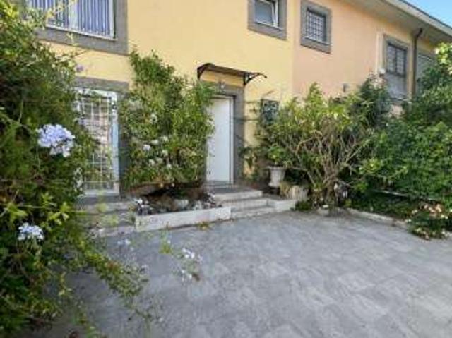 Villa Indipendente in affitto a Municipio Roma X, Roma Capitale