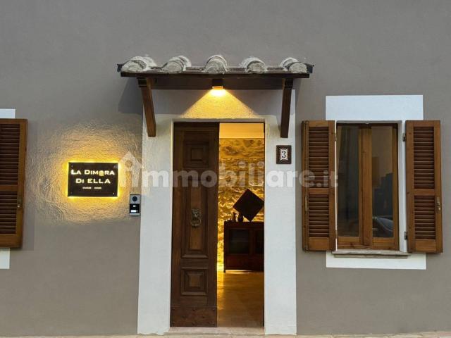 Villa Indipendente in affitto a Sellano, Umbria