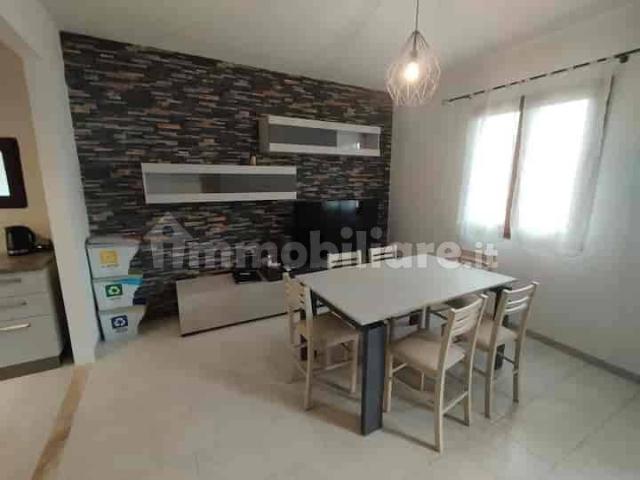 Villa Indipendente in affitto a La Maddalena, Capoterra