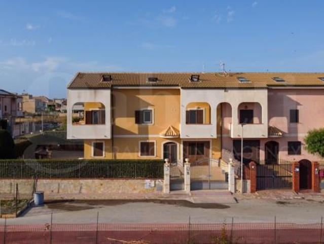 Villa Indipendente in vendita a Portopalo, Sicilia