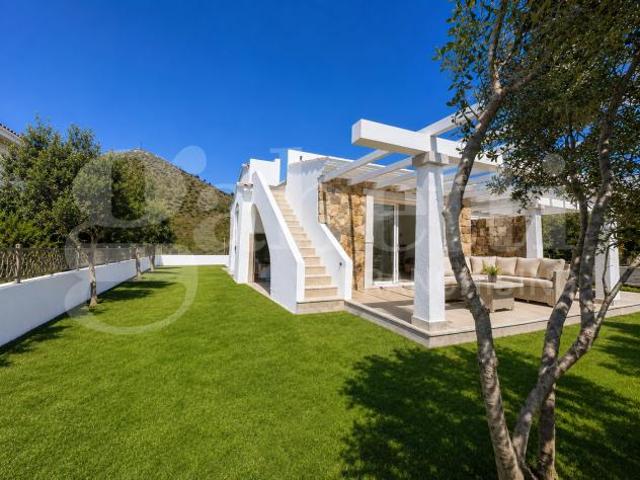Villa Indipendente in vendita a Nuoro, Sardigna/Sardegna