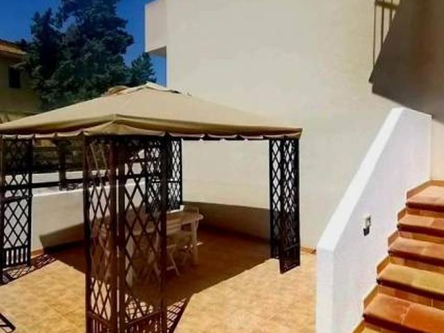 Villa Indipendente in affitto a Cernusco Sul Naviglio, Lombardia