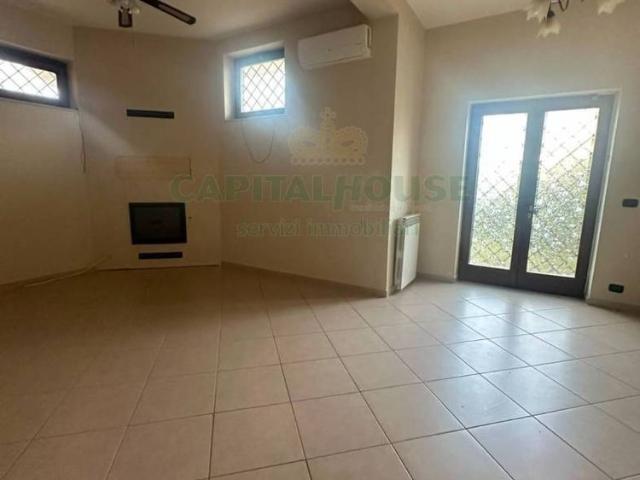 Villa Indipendente in affitto a Summonte, Campania