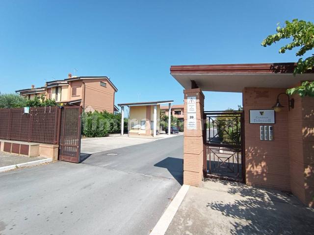 Villa Indipendente in affitto a Puglia, Foggia