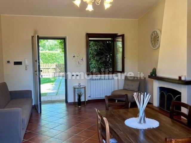 Villa Indipendente in affitto a Ronciglione, Lazio
