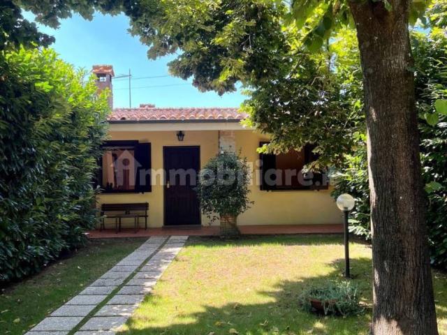 Villa Indipendente in affitto a Ronciglione, Lazio