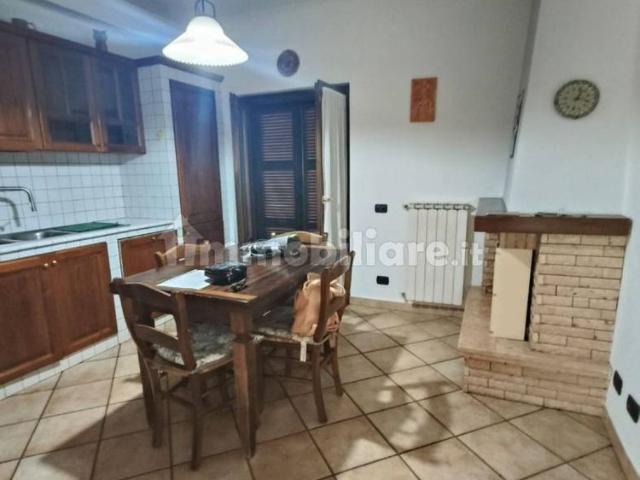 Villa Indipendente in affitto a Anguillara Sabazia, Roma Capitale