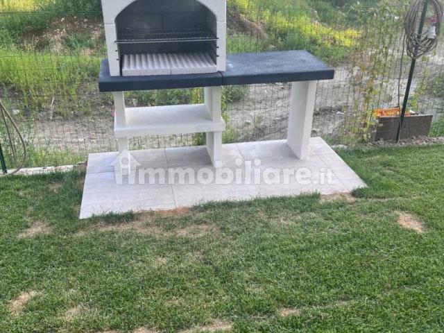 Villa Indipendente in affitto a Dubino, Lombardia
