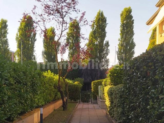 Villa Indipendente in affitto a Zona Omogenea Milano Nord, Paderno Dugnano