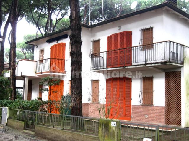 Villa Indipendente in affitto a Quartiere Le Valli, Comacchio