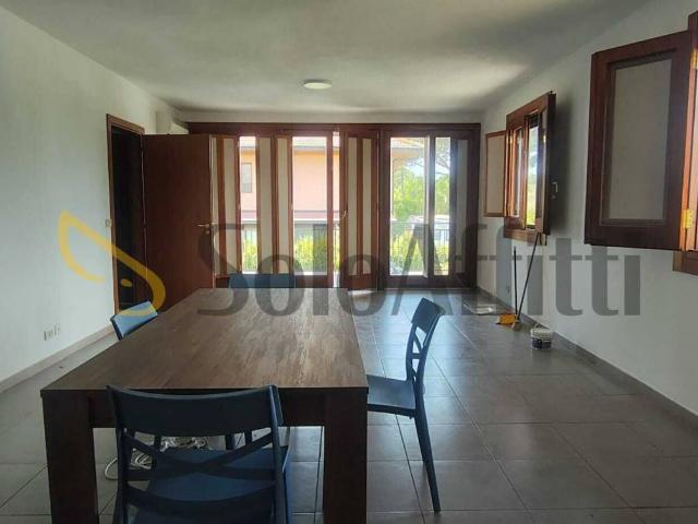 Villa Indipendente in affitto a Aci Sant'antonio, Sicilia