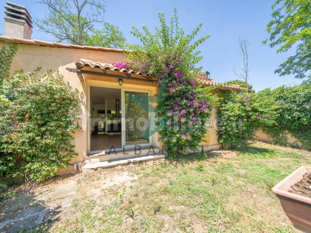 Villa Indipendente in affitto a Roma Capitale, Lazio
