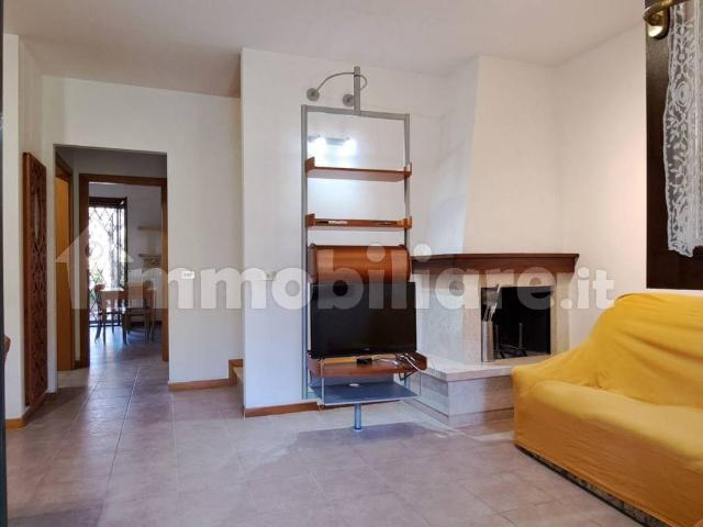 Villa Indipendente in affitto a Unione Alto Ferrarese, Cento