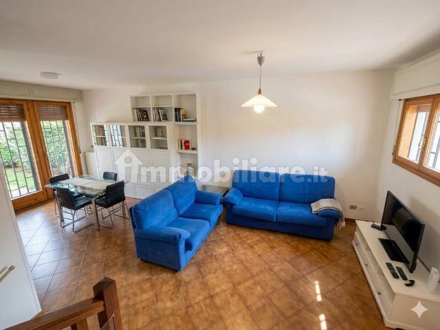 Villa Indipendente in affitto a Piemonte, Torino