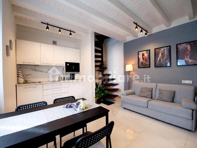 Villa Indipendente in affitto a Piano Tavola, Camporotondo Etneo