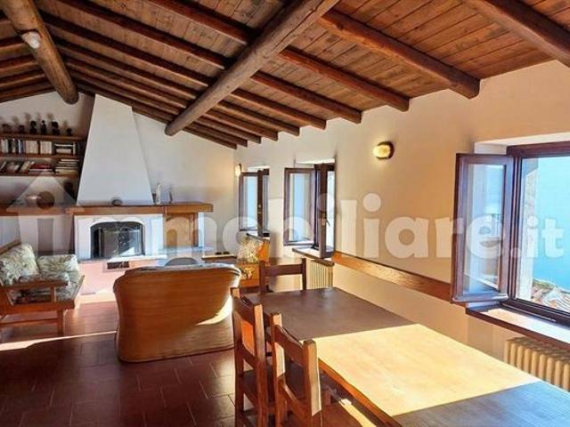 Villa Indipendente in affitto a Cressogno, Valsolda