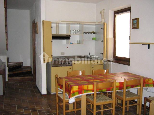 Villa Indipendente in affitto a Unione dell'Alto Reno, Lizzano In Belvedere