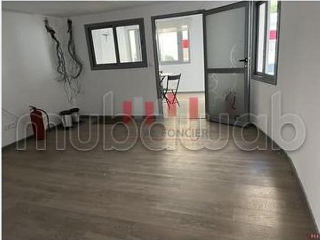 Local commercial vente à Anfa, Gharb-Chrarda-Beni Hssen