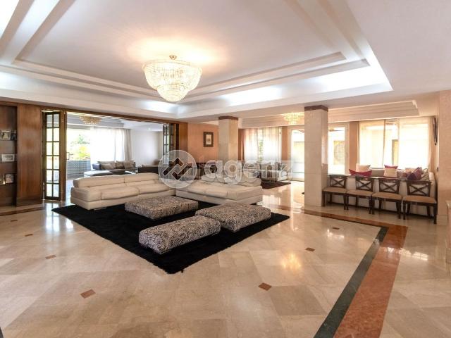 Villa vente à Anfa, Gharb-Chrarda-Beni Hssen