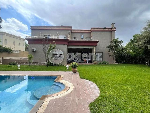 Villa vente à Anfa, Gharb-Chrarda-Beni Hssen