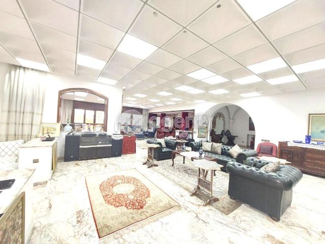 Villa vente à Anfa, Gharb-Chrarda-Beni Hssen