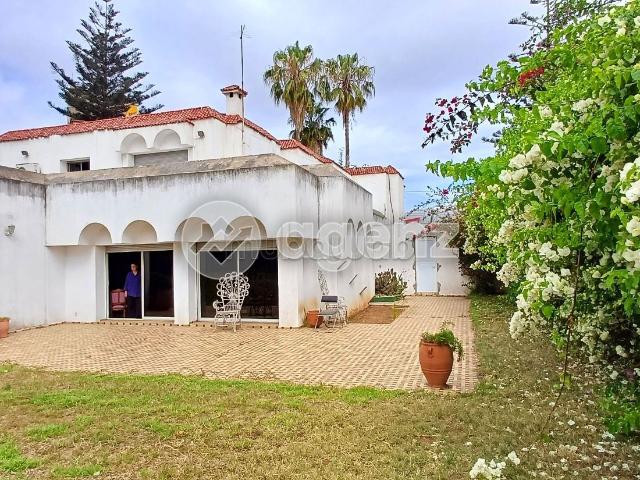 Villa vente à Anfa, Gharb-Chrarda-Beni Hssen